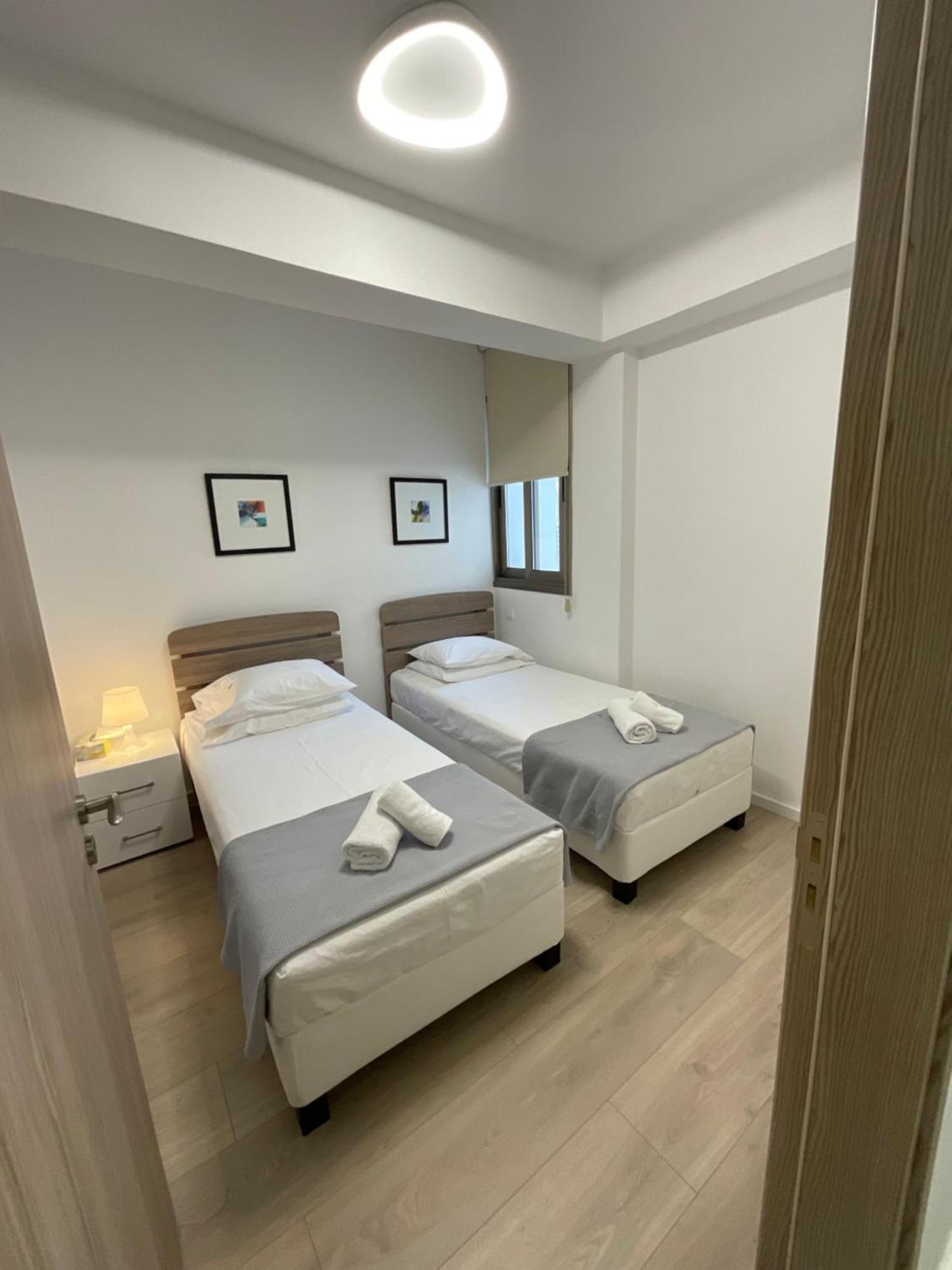 Apartamento Le Voyageur Lárnaca Exterior foto