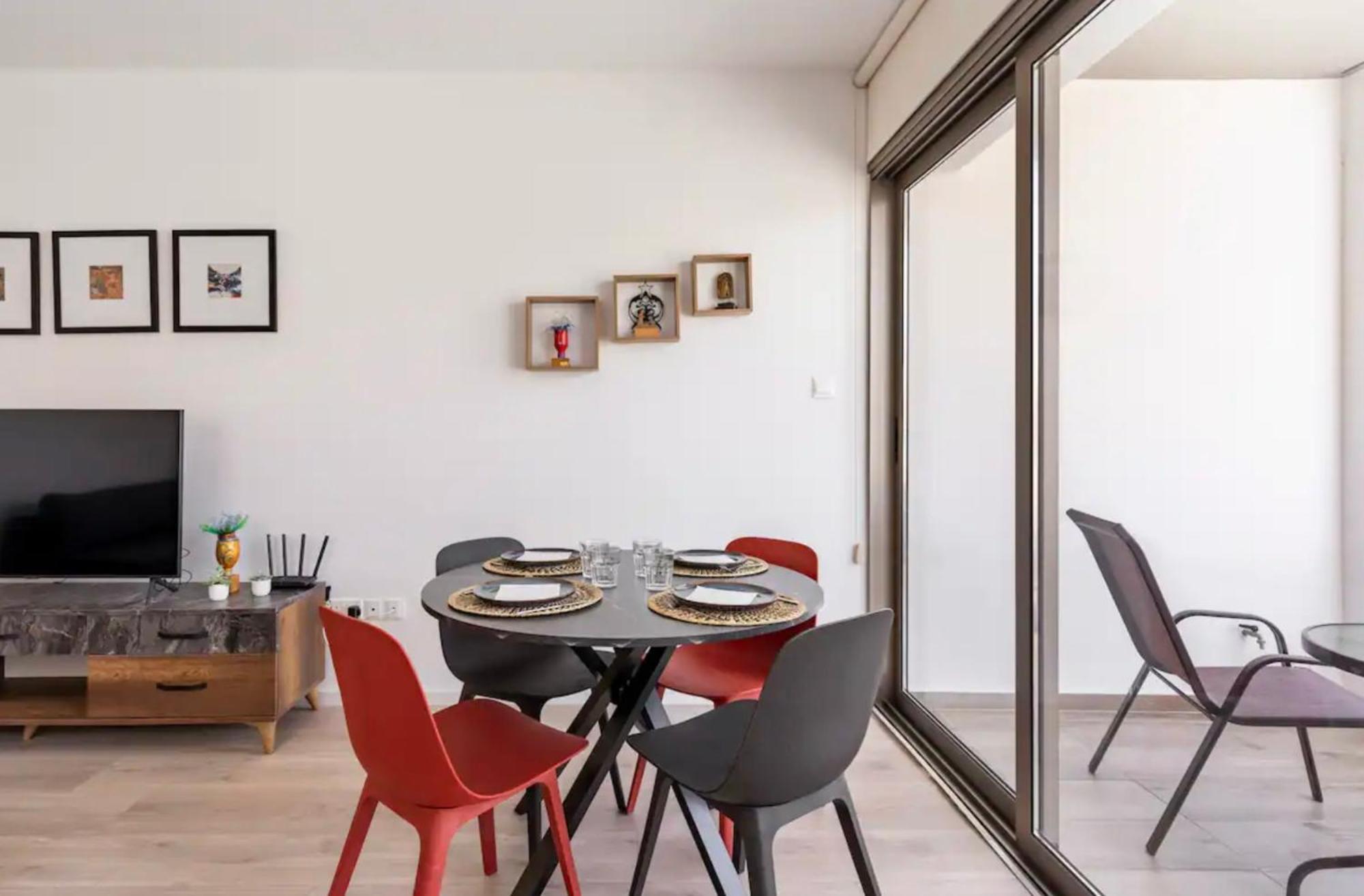 Apartamento Le Voyageur Lárnaca Exterior foto